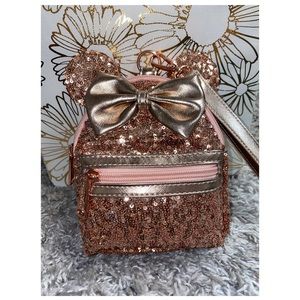 Disney Minnie Mouse wristlet